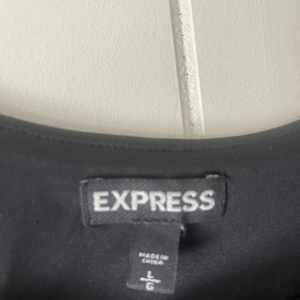 Express Black Sequin Crop Top - Picture 7 of 7